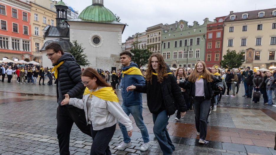 Belgijka na głównym placu Krakowa otwiera kolejny Dzień Papieski