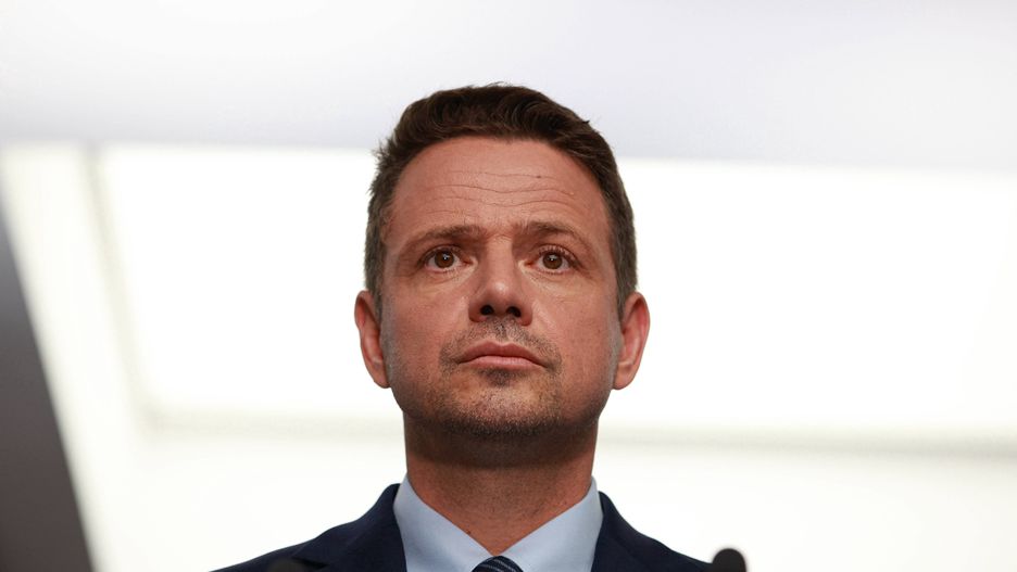 Pogoda w Warszawie zmieniła kampanijne plany. Rafał Trzaskowski odwołał spotkania