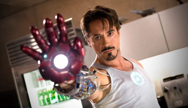Robert Downey Jr. jako Tony Stark