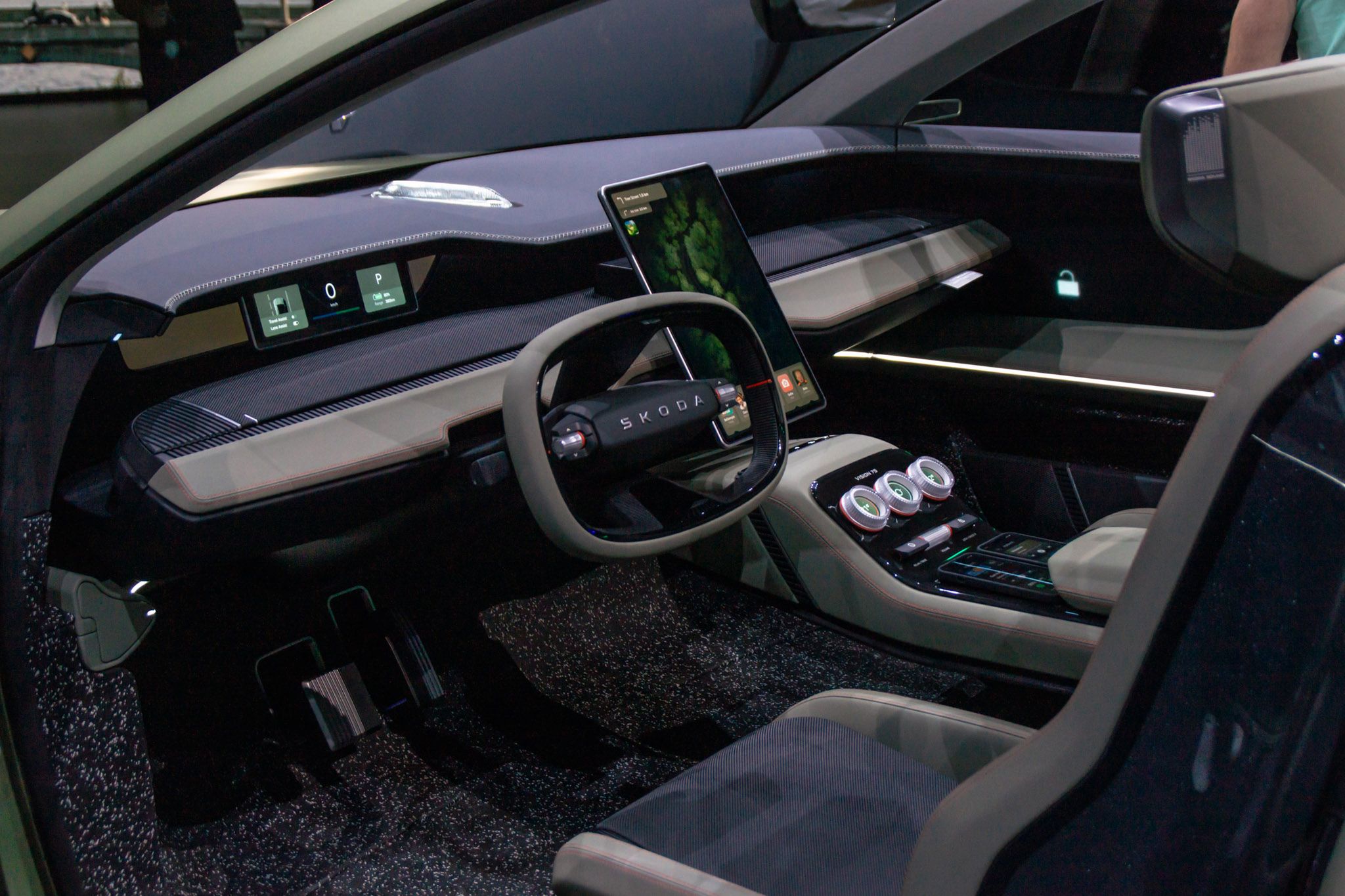 Škoda Vision 7S