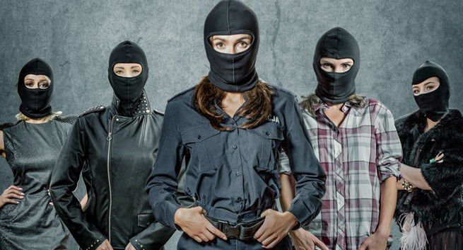 „To one rządzą mafią” - oto bohaterki filmu "Kobiet mafii"