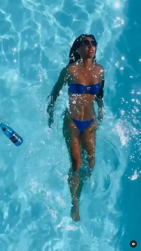 Justyna Steczkowska chwali się sylwetką w bikini