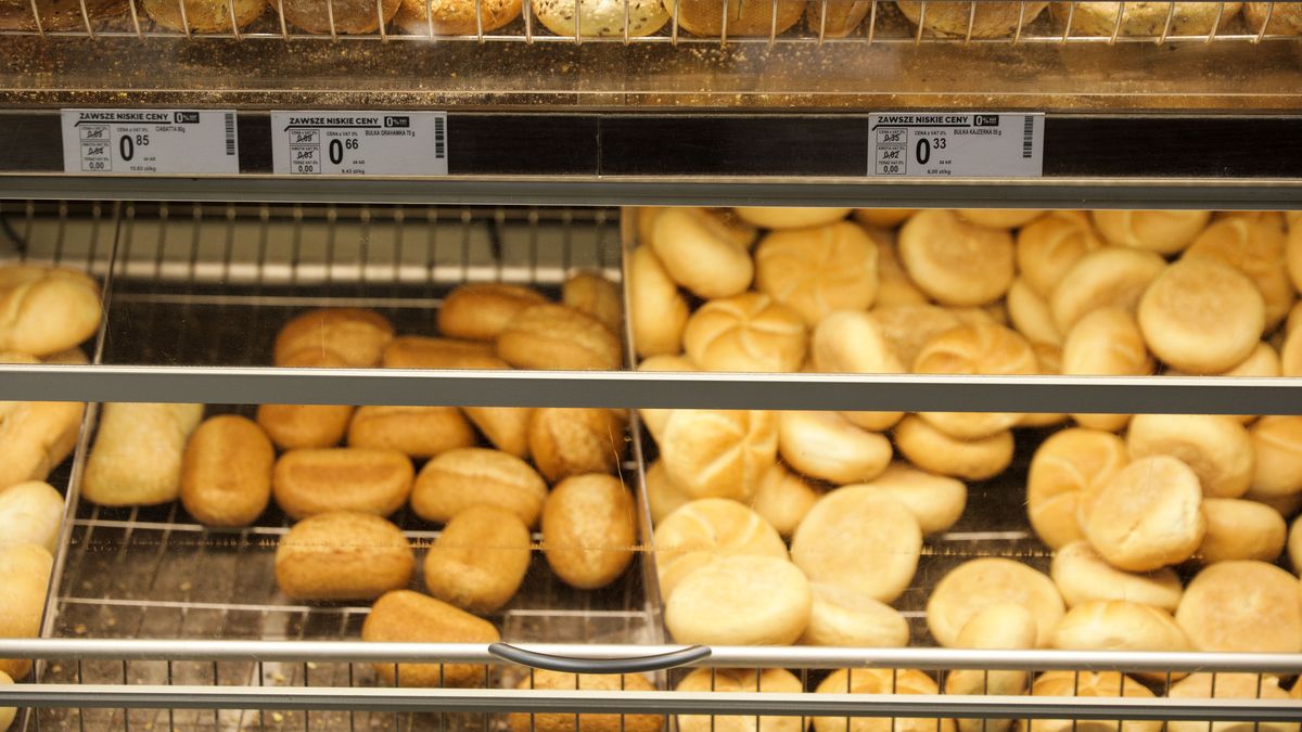 Kupujesz bułki w Biedronce? Zwróć na to uwagę