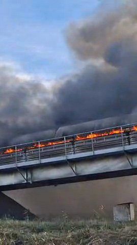 To najdłuższa taka konstrukcja w Rosji. Stanęła w ogniu