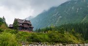 Zakopane: Awantura w schronisku nad Morskim Okiem. Agresywna para trafiła z Tatr na komendę policji