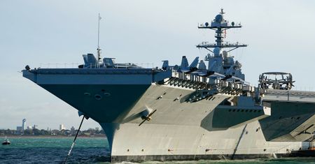 USS Gerald R. Ford w Chorwacji. Największy lotniskowiec zawinął do portu w Splicie