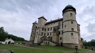 Nowy Wiśnicz: Królowa Bona na ośle i szczypta makabry. Ten zamek niedaleko Krakowa to prawdziwa perełka
