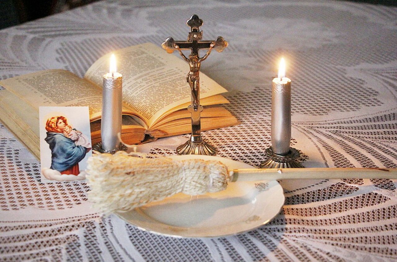 Ksiądz ogłosił. "Podczas kolędy nie zbieramy żadnych ofiar"