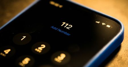112 na sterydach. Smartfony z Androidem ułatwią wzywanie pomocy
