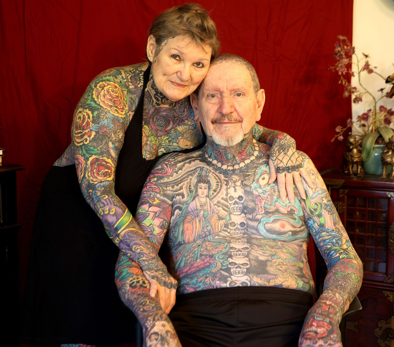 Najbardziej wytatuowana para seniorów na zdjęciach. Wyglądają szałowo! 3