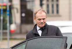 Donald Tusk stracił prawo jazdy. Auto należy do partii