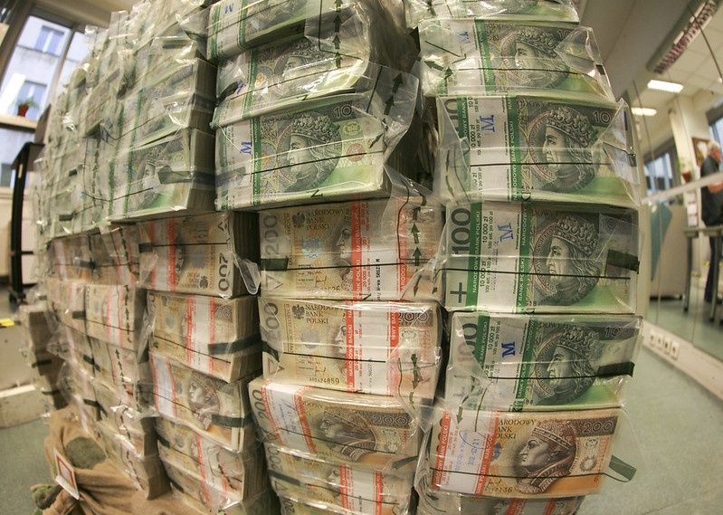 50 milionów złotych