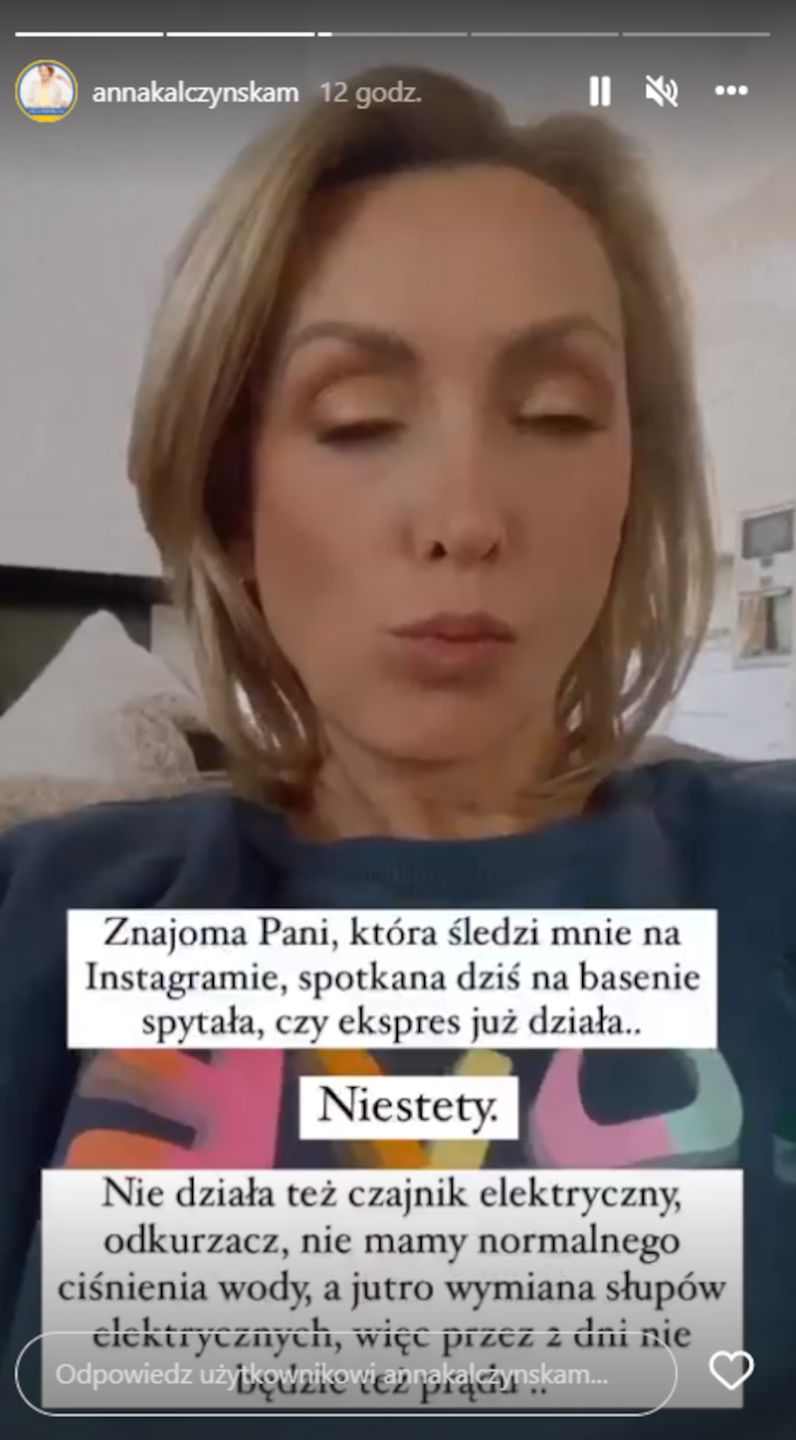 Anna Kalczyńska rozprawia o inflacji i chwali się "luksusowymi" sandałkami... Wyszło zabawnie? 