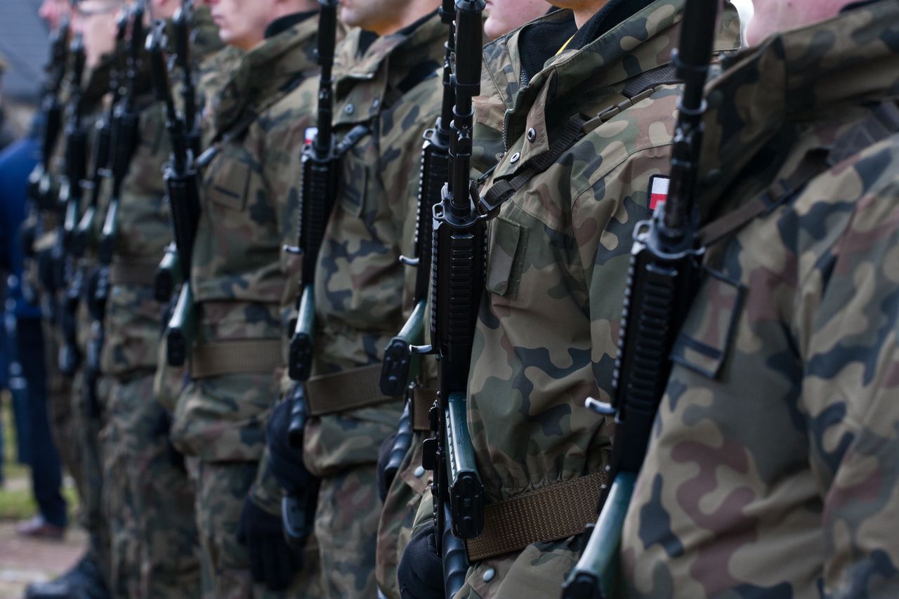 Skaryszew: Nowi żołnierze Wojsk Obrony Terytorialnej złożyli przysięgę