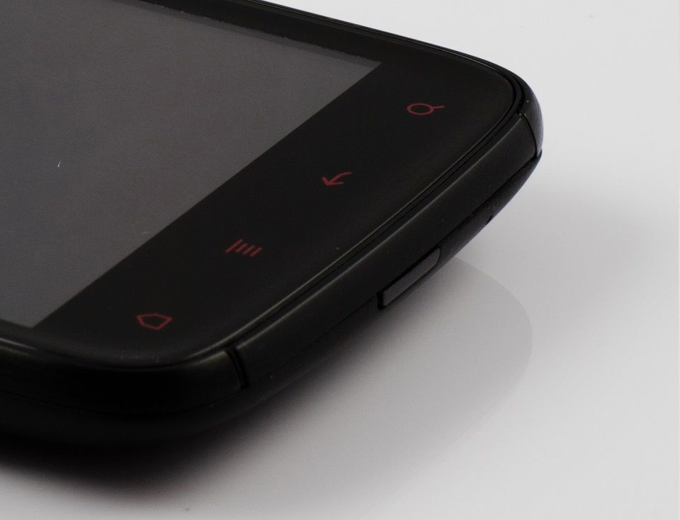 HTC Sensation XE - galeria zdjęć 8