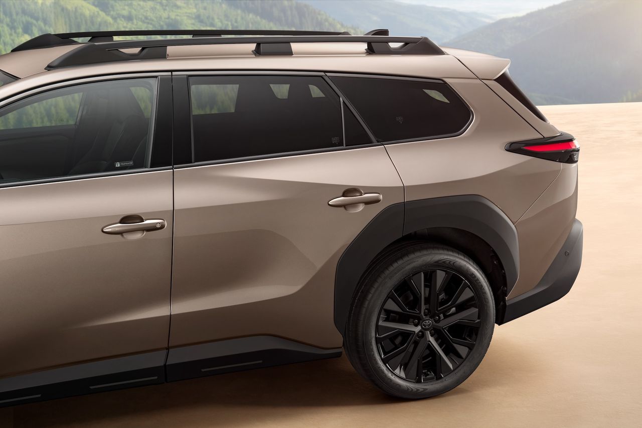Toyota bZ4X Touring (2026)