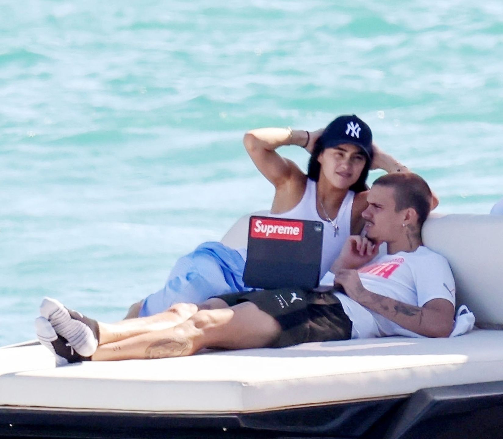 Romeo Beckham i Kim Turnbull