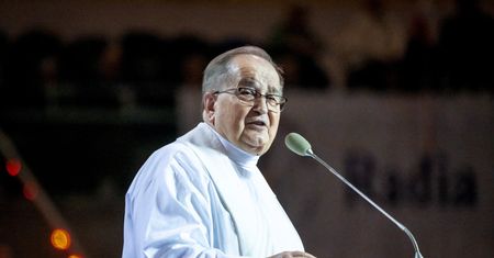 Zakon reaguje na słowa Rydzyka. "Przepraszamy, że przysporzyło to cierpienia"