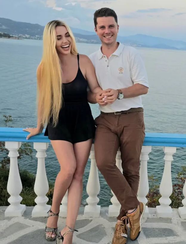 Piotr Korczarowski, Marianna Schreiber