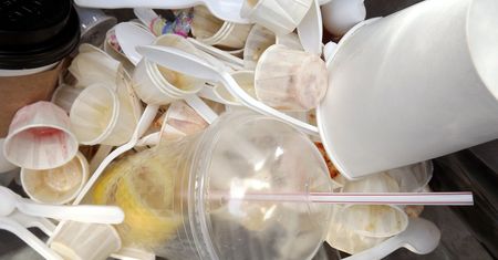 Dzień bez opakowań foliowych. Co wiesz o recyklingu? Tylko ekomaniak zdobędzie komplet