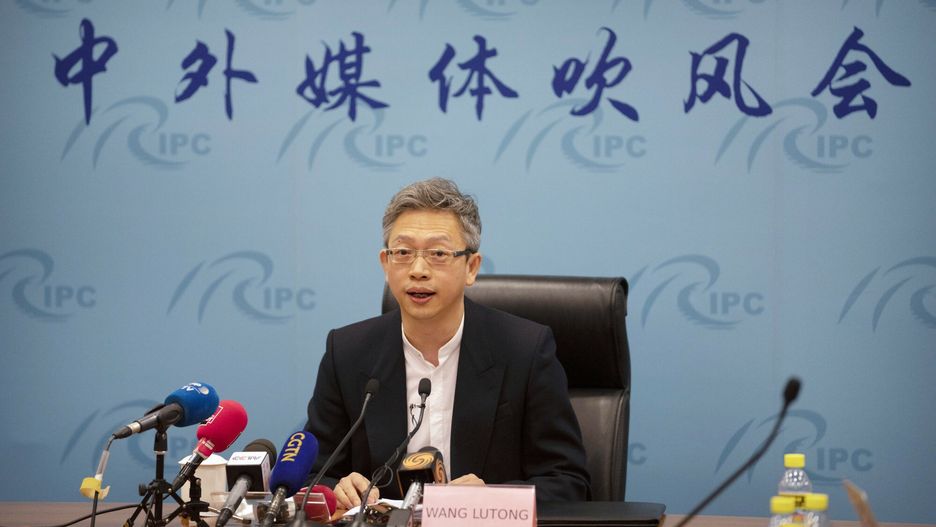 - Nie obchodzimy celowo sankcji nałożonych na Moskwę za agresję przeciwko Ukrainie, ale sankcje nie powinny wpływać na nasz "normalny handel" z Rosją – ocenił  szef wydziału spraw europejskich w chińskim MSZ Wang Lutong.