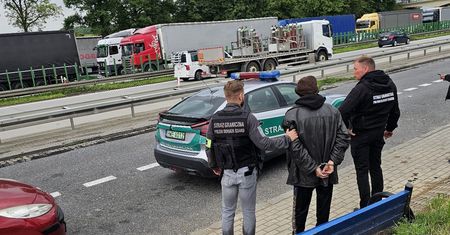 Nielegalni migranci uciekali autostradą A4. Za kierownicą Ukrainiec