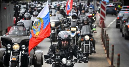 Fanatycy Putina ruszyli. "Nocne Wilki" jadą do Berlina