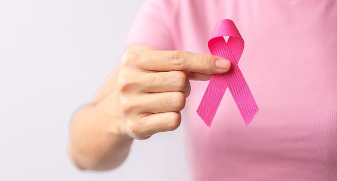 LuxMed z akcją edukacyjną z okazji Miesiąca Świadomości Raka Piersi. BrandTime odpowiada za realizację