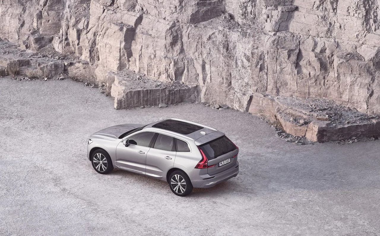 Inteligentne Volvo XC60. Sprawdź, co potrafi ten popularny SUV