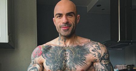 Akop Szostak ma aż TRZY wielkie TATUAŻE z podobizną Sylwii. Jeszcze niedawno tak o nich mówił: "To moja najlepsza dziara" (ZDJĘCIA)