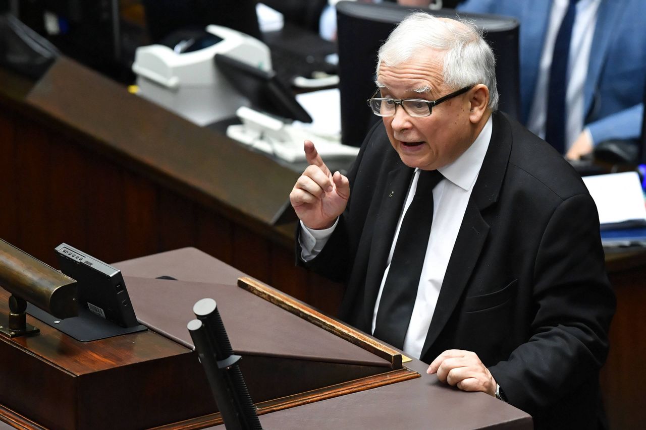 Sejm. Gorąca dyskusja nad odwołaniem Jarosława Kaczyńskiego