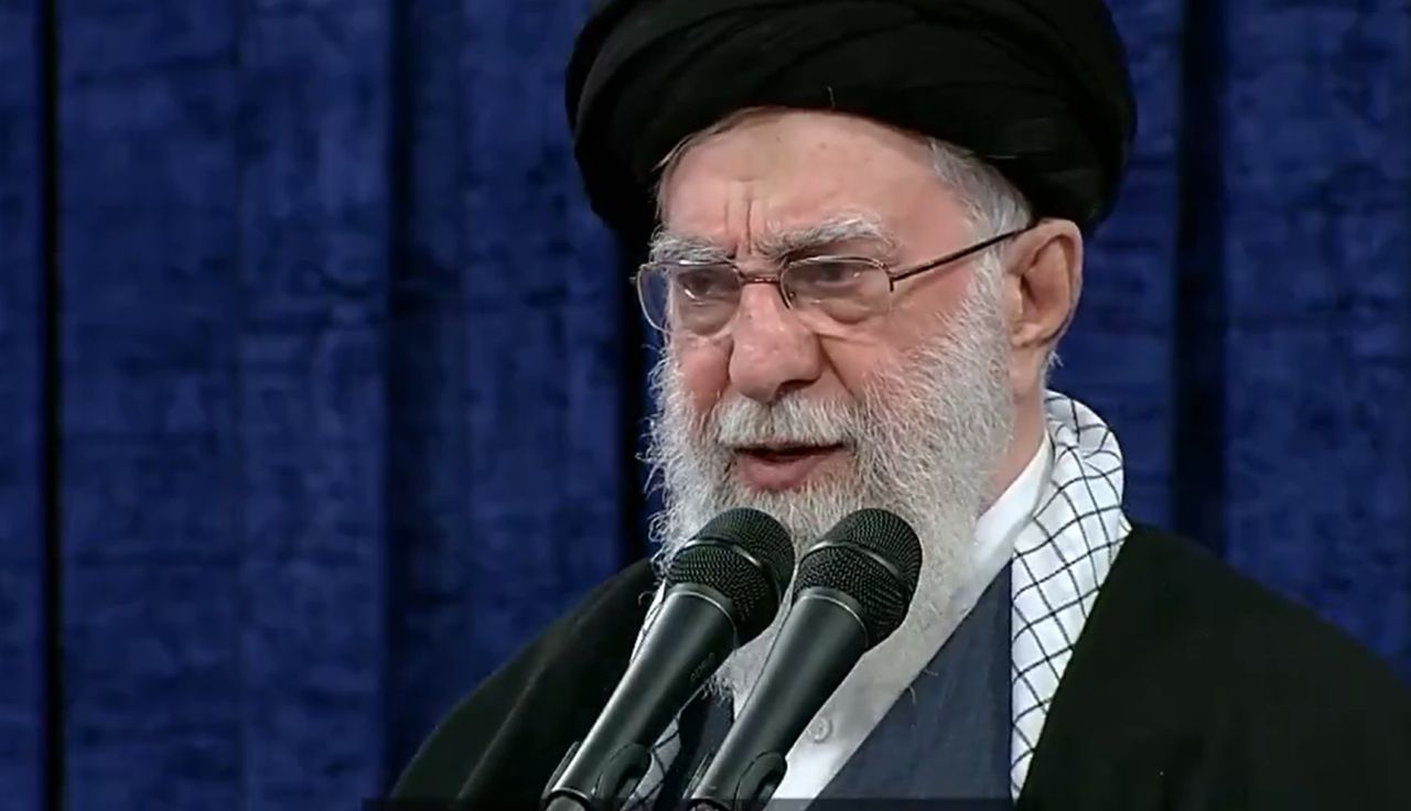 Ostatnie słowa Chameneiego. O tym mówił