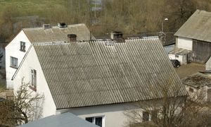 "Miliony domów pozamykane na zardzewiałe kłódki". Eksperci alarmują