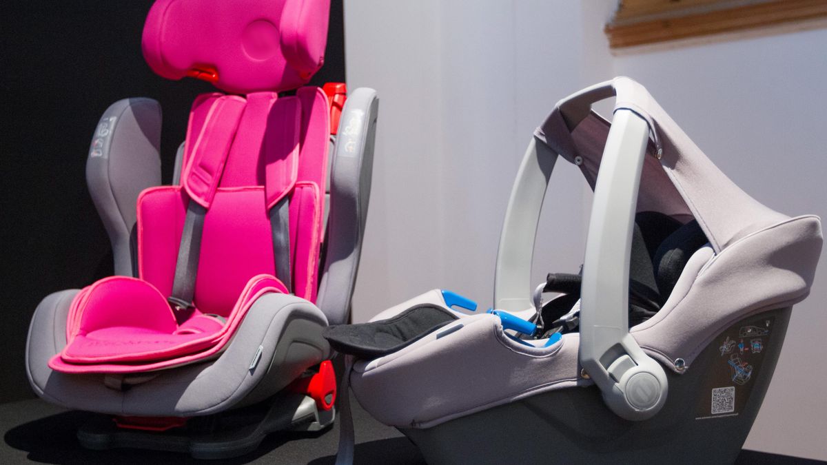 Półki sklepów uginają się pod ciężarem fotelików. Wybranie odpowiedniego nie jest łatwe