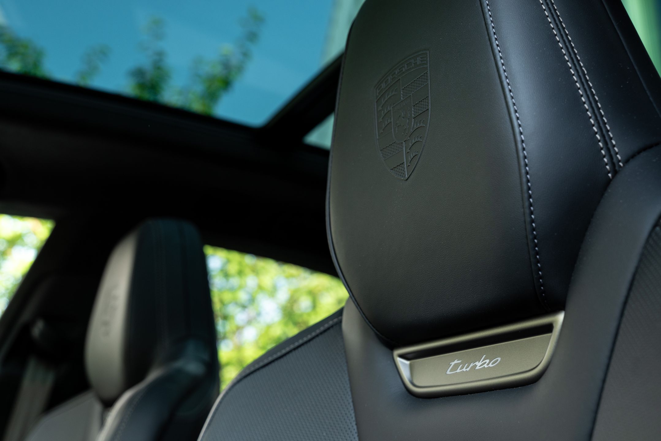 Porsche Macan Turbo EV