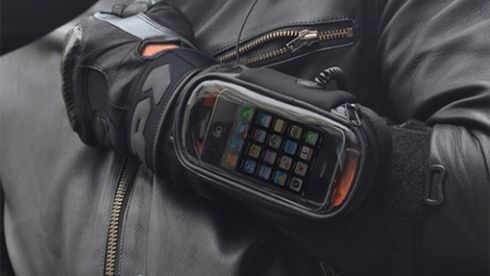 Pokrowiec na iPhone’a dla motocyklistów 1