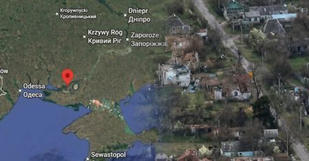 Jedzą chwasty i trawę, by przetrwać. Oleszki to "drugi Mariupol"