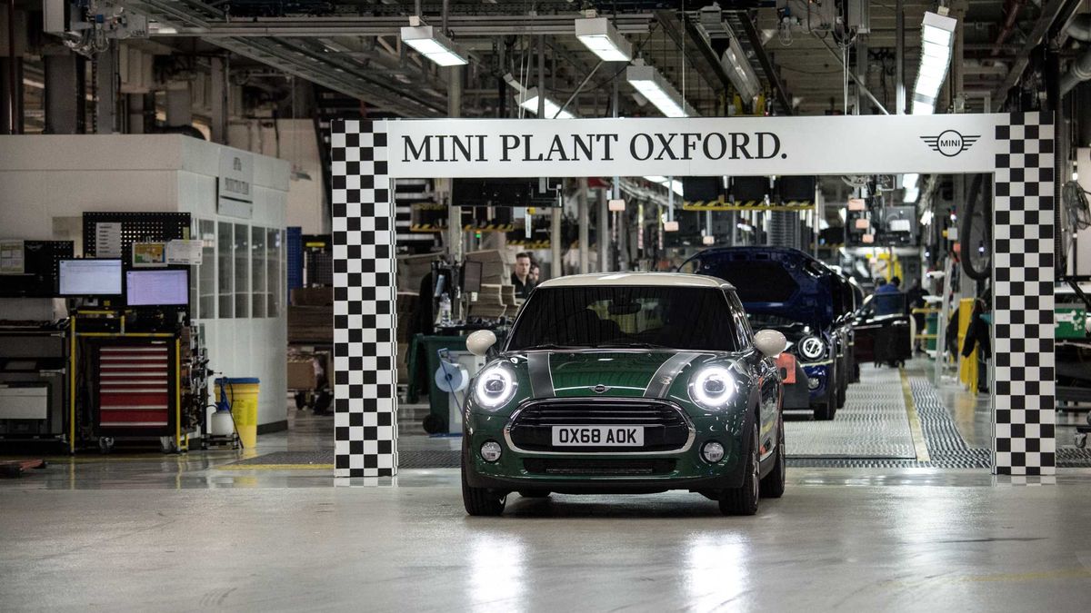 Fabryka Mini w Oxfordzie zatrudnia około 4 tys. pracowników