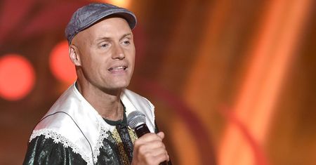 Krzysztof Krawczyk junior wychodzi na prostą. Co ze sprawą z macochą?