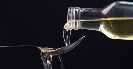 Jedni stosowali ocet jabłkowy, drudzy nie. Takie mieli wyniki badań