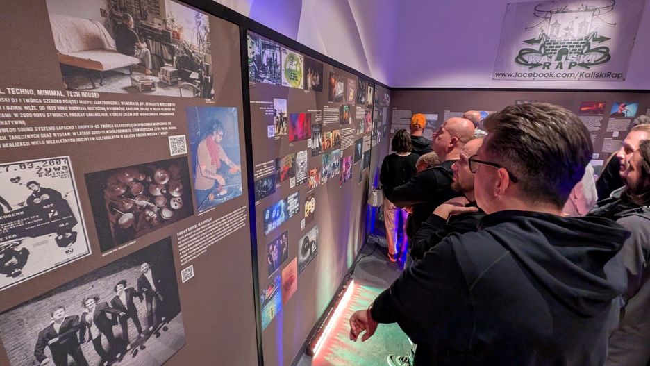 Noc Muzeów i otwarcie wystawy „Nic się nie dzieje?! Kaliska Scena Muzyczna” w Muzeum Okręgowym Ziemi Kaliskiej