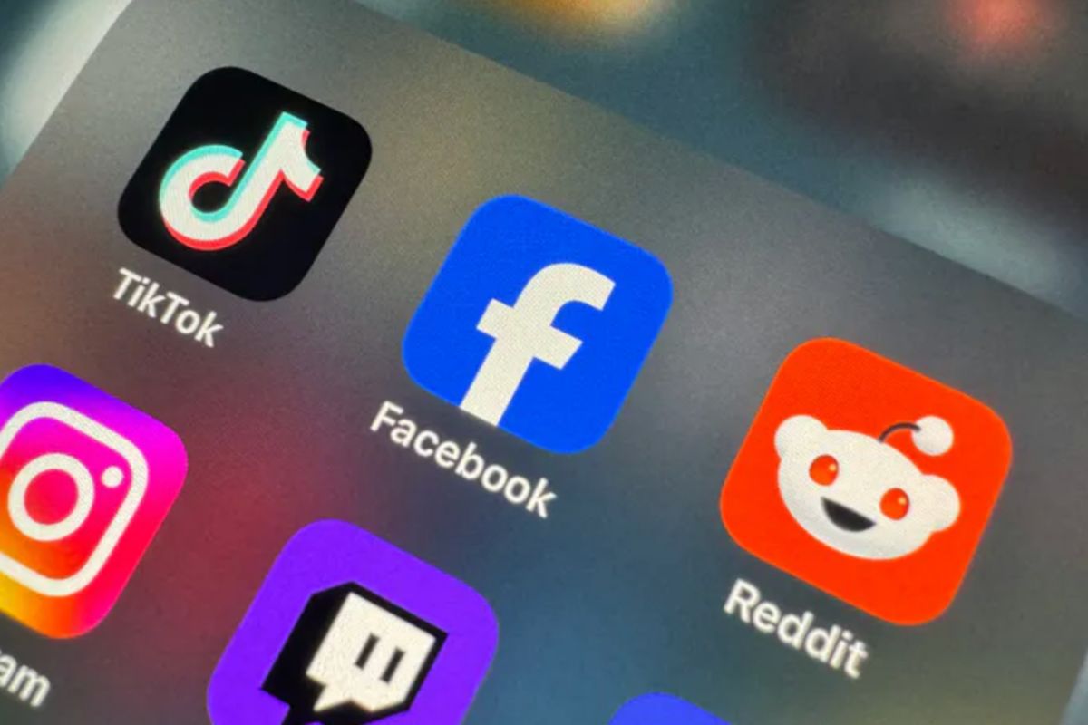 Ekspertka alarmuje ws. social mediów w Polsce. "Prawo nie chroni dzieci"