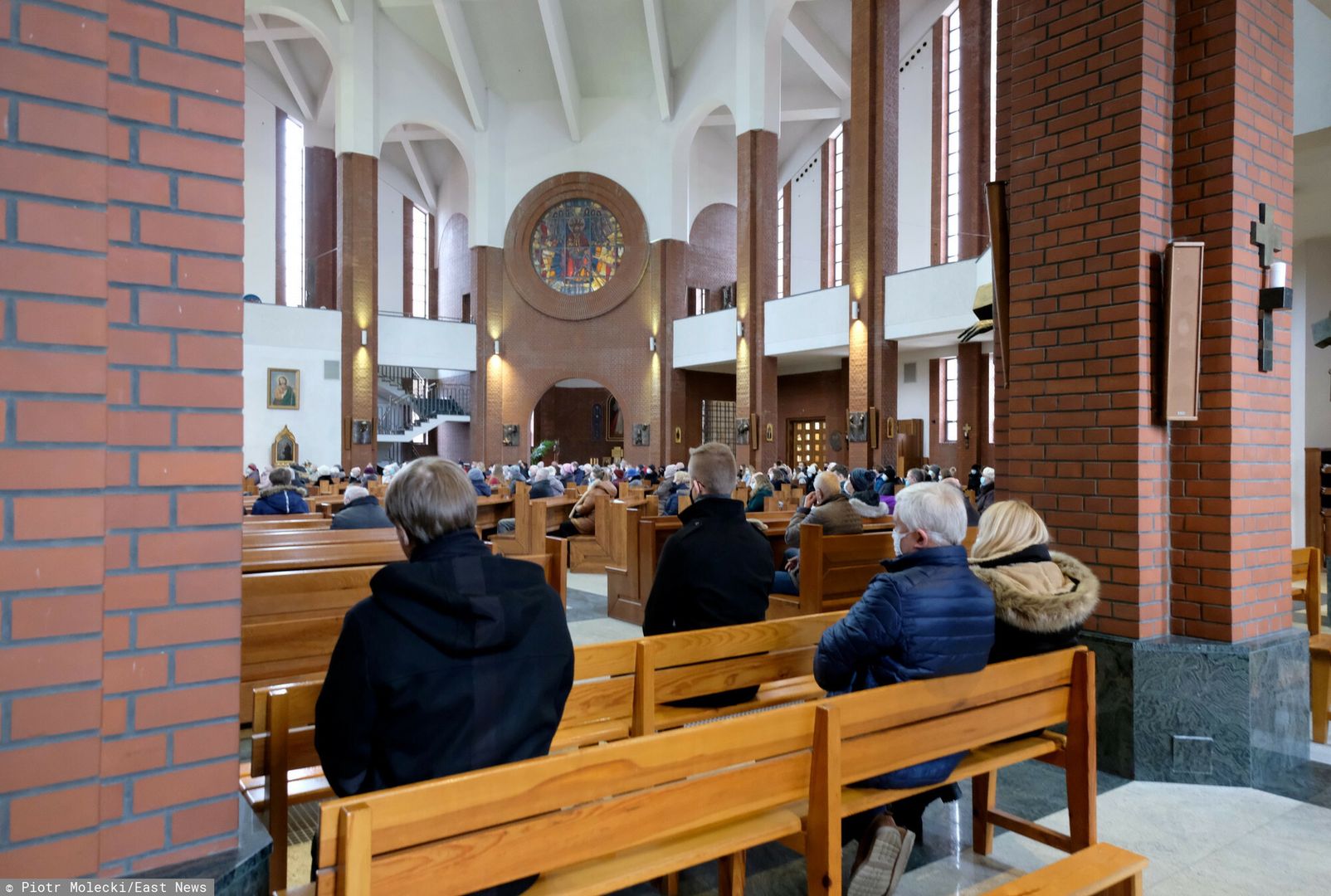 Msza z koronawirusem. Sanepid ostrzega wiernych w Zakopanem