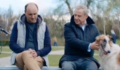 Kondrat kontempluje łydkę Woronowicza w reklamie ING Banku Śląskiego (wideo)