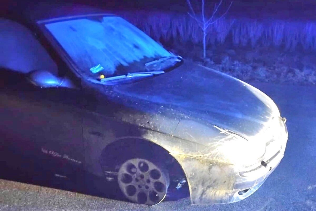 Alfa Romeo, którą podróżowali pijani mężczyźni