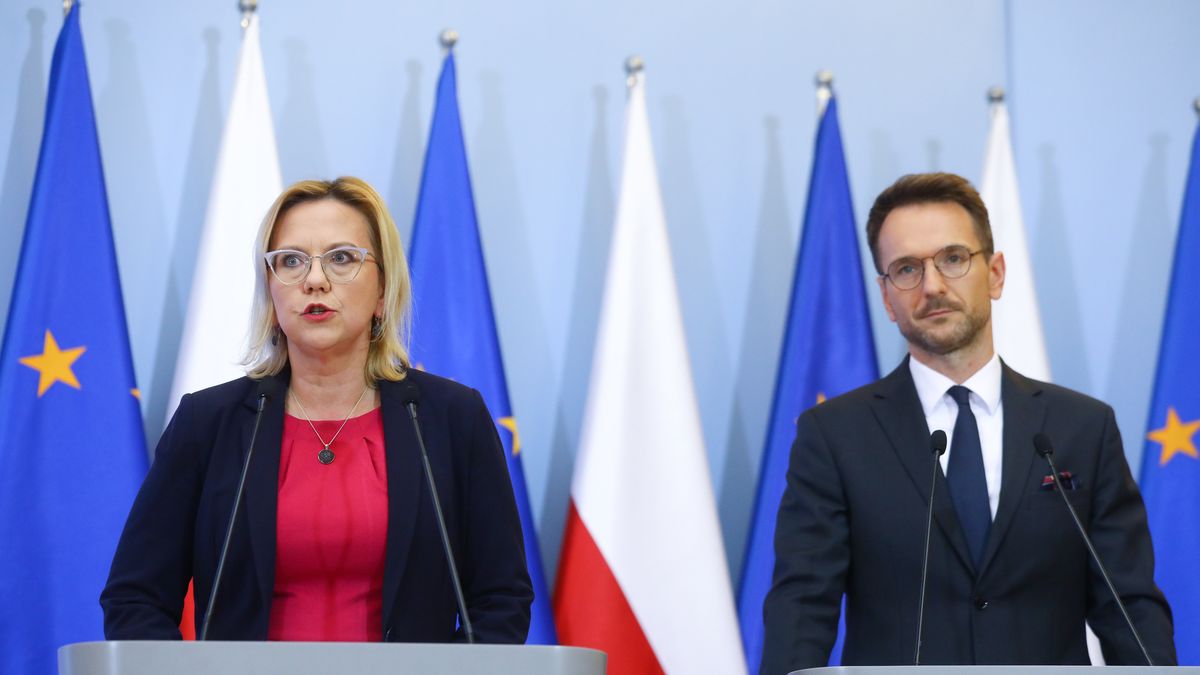 Waldemar Buda, Anna Moskwa
Rafa� Guz
energii, Kancelaria Prezesa Rady Ministr�w, konferencja, polityk, polityka, wzrost cen