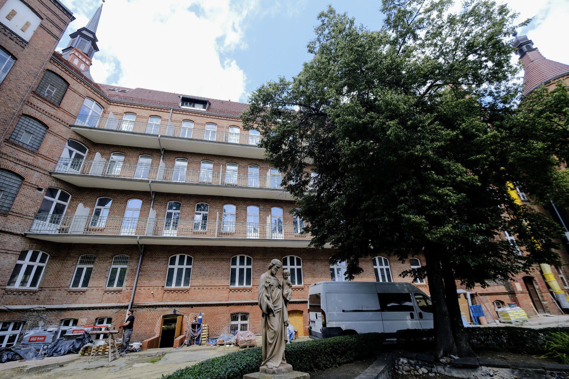 Elżbietańskie Centrum Pomocy Ubogim