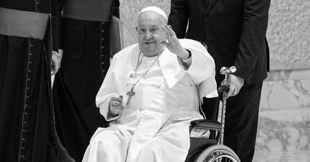Papież Franciszek nie żyje. Jego ciało nie spocznie w Watykanie