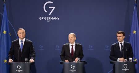 Andrzej Duda w Berlinie. "Nie wycofamy się"