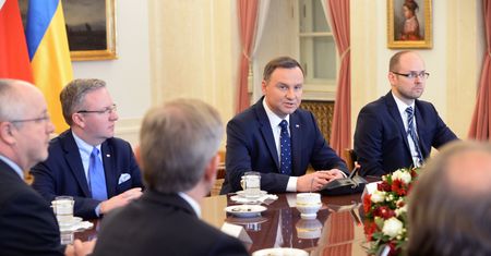 Kryzys na granicy. Białoruś i Rosja pod presją USA i UE. Kulisy działań polskiej dyplomacji
